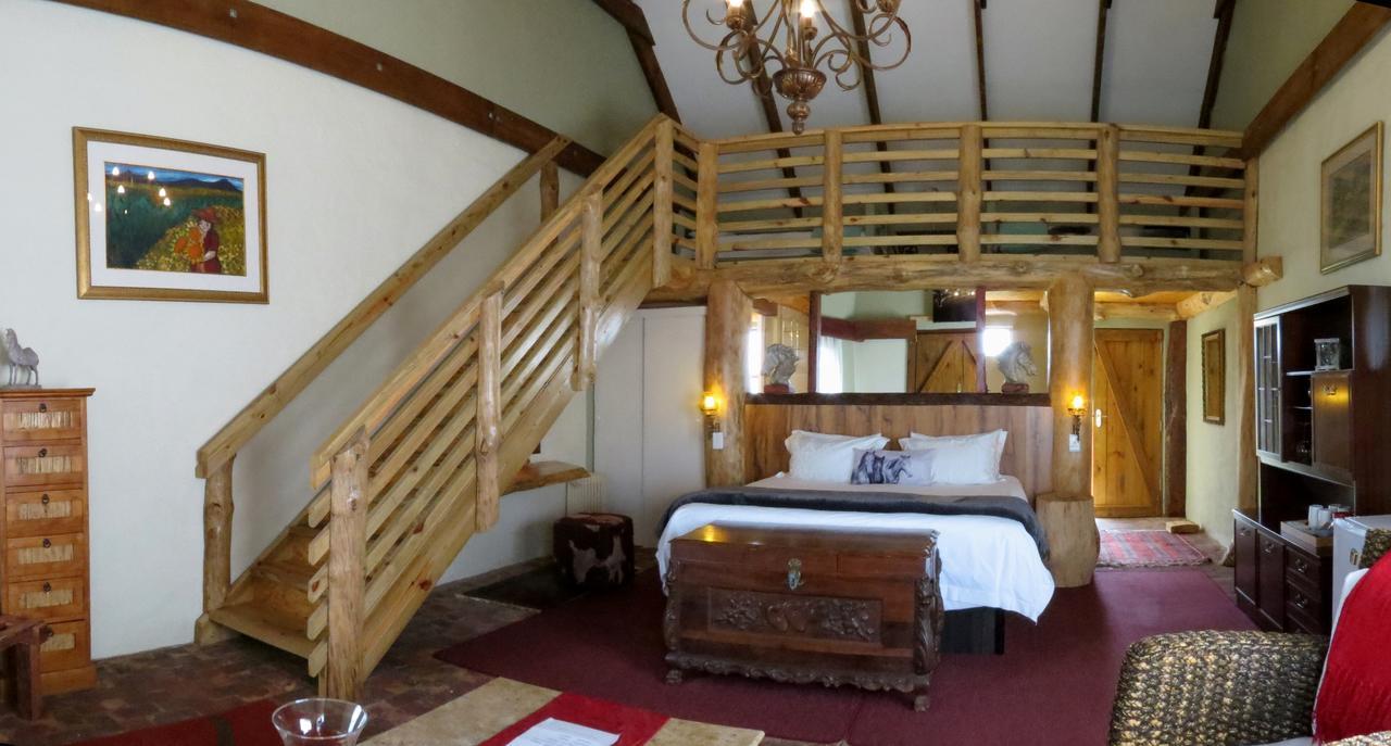Tniqua Stable Inn Plettenberg Bay Exterior foto